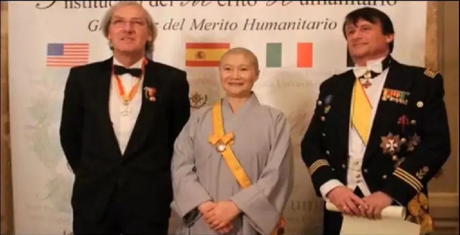 释證達教尊榮獲西班牙人道大十字勳章 【视频】-图片5
