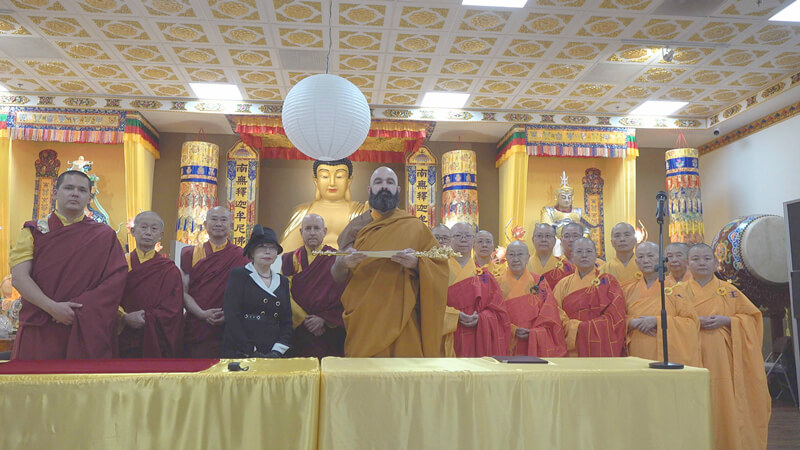 世界和平奖颁奖委员会和世界和平奖宗教领袖授称委员会联合决议：南无第三世多杰羌佛退回世界佛教教皇册封令和教皇权杖是无效的-图片1