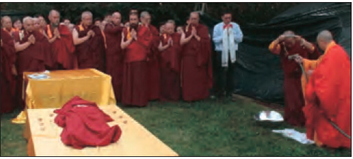 莫知仁波且修摊尸拙火定制炼胜义“喀卓安得丸”(黑宝丸)-图片2