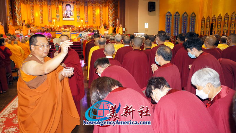 恭迎《南无第三世多杰羌佛经藏总集》圣典法会 在洛杉矶盛大举行-图片11