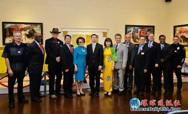 “名画家鱼展厅”亮相洛杉矶 填补北美水墨画展空白-图片6