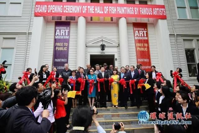 “名画家鱼展厅”亮相洛杉矶 填补北美水墨画展空白-图片1