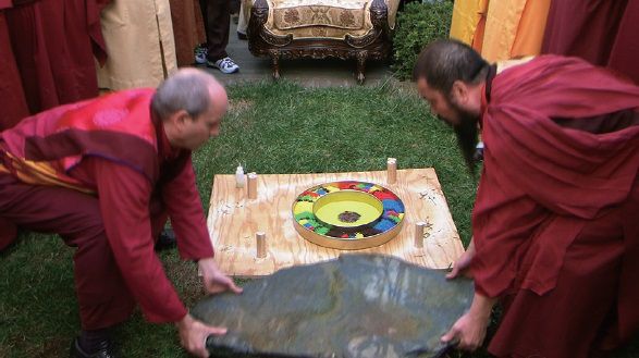 《金巴法王》：隔石建壇展顯等妙覺菩薩聖證量-图片3