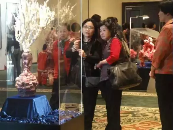 「山泉古寨」拍卖　打破中国画价中的最高纪录 （二）正法新闻-图片4