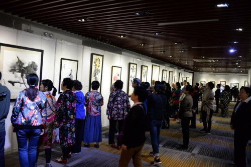 祝贺“玉花寿之王博士艺术作品展”上海成功展出-图片1